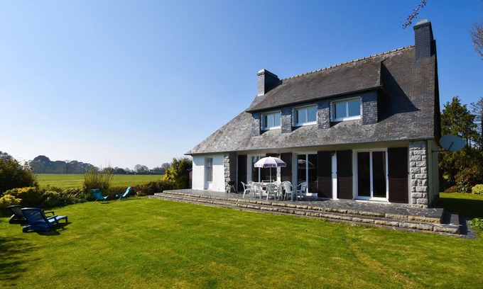 Plouigneau Casa | Espacioso casa de vacaciones en Morlaix, Bretaña con jardín privado