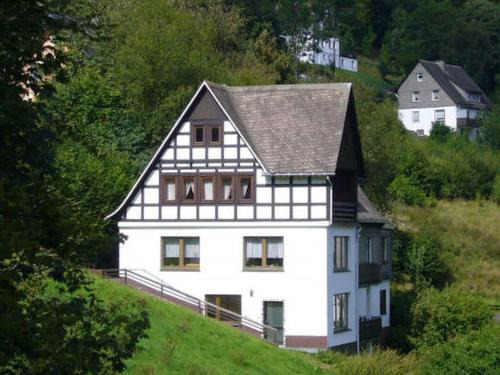 Nordenau Casa | Spacious holiday home with private terrace
