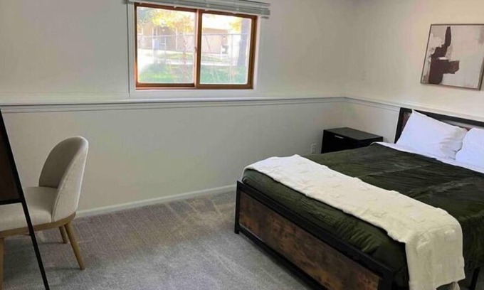 Billings Casa | Spacious Home Away from Home