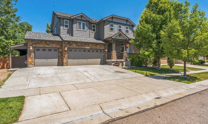 Brighton Casa | Spacious Home for Families + Near Denver