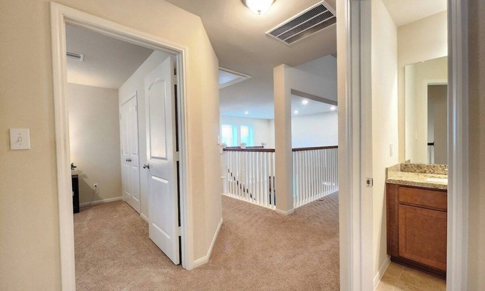 Baytown Casa | Spacious Home in Baytown Family /Friends & Workers