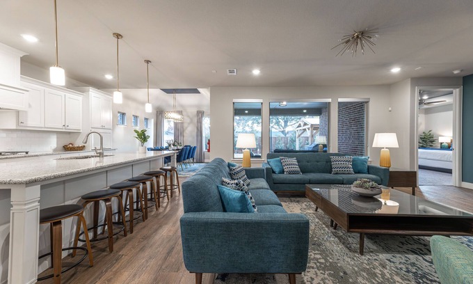 Arlington Casa | Spacious Home in Great Location: Hot Tub, Putting Green & Game Room 4 Full Baths