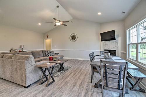 Cape Charles Casa | Spacious Home Less Than 1 Mi to Kiptopeke State Park!