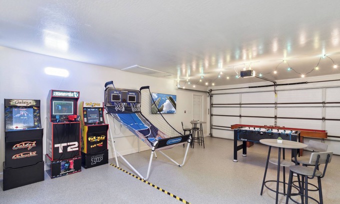 Scottsdale Estates Ten Casa | Spacious home near Old Town Scottsdale with a game room and hot tub!