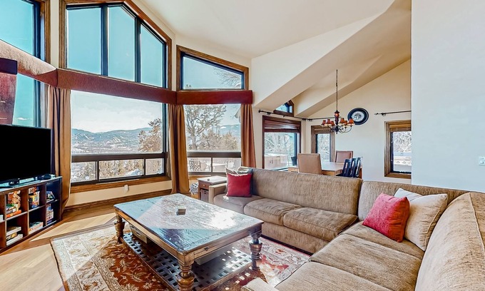 Eagle Casa | Spacious home near outdoor rec with hot tub, pool table, & chef's kitchen