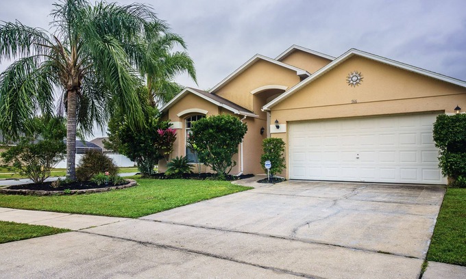 Eagle Pointe South Villa | Spacious Home w/ Private Covered Pool & Game Room - Short Drive to Disney World