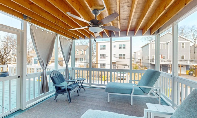 Oyster Harbor Casa | Spacious home with bay views, deck, balcony and gas grill