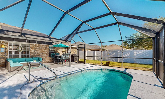 Indian Trails Casa | Spacious home with saltwater pool, gas grill, patio, & washer/dryer