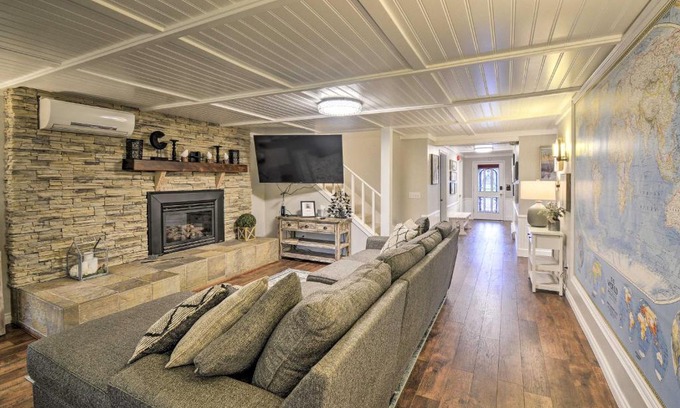 Sequim Casa | Spacious Home with Yard, 20 Miles to Olympic NP