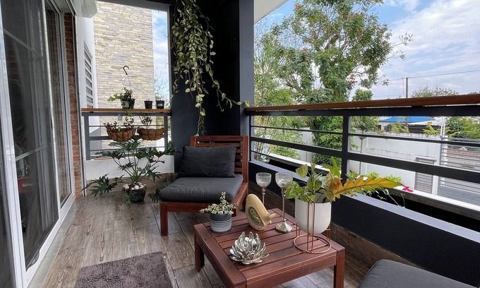 Bonao Apartamento | Spacious & Homey 4-bedroom apartment with WiFi and AC in welcoming Bonao