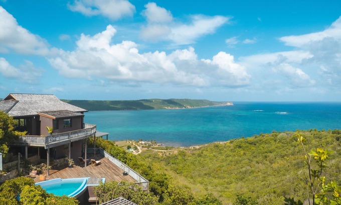 Mamora Bay Casa | Spacious House with Sea View & Infinity Pool!
