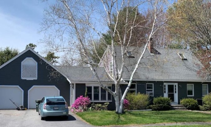 North Deering Casa | Spacious house in quiet neighborhood