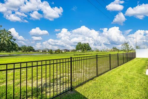 Sumter County Casa | Spacious Lake View 3BR in The Villages With Golf Cart & Patio