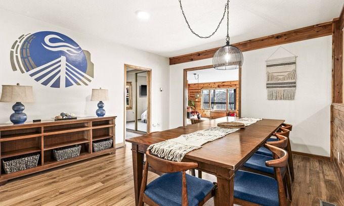 Stillwater Casa | Spacious light-filled house near Stillwater - The Stone's Throw Riverhouse