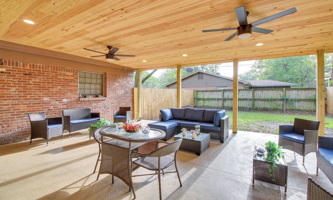 Little Rock Cabaña | Spacious Little Rock Home w/ Patio - 9 Mi to Dtwn!