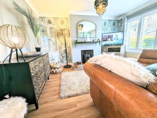Plumtree Casa | Spacious lovely 3 Bed House in Keyworth Nottingham suit CONTRACTORS OR FAMILY