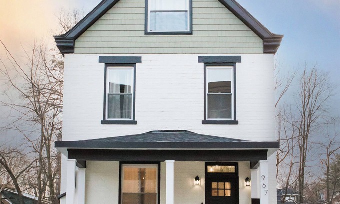 Walnut Hills Casa | Spacious Lux Cincinnati Group Retreat: Sauna/Spa, Fire pit, 5 min DT