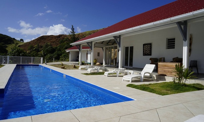 Terre-de-Haut Villa | Amplia vista al mar Villa de lujo con piscina y jacuzzi
