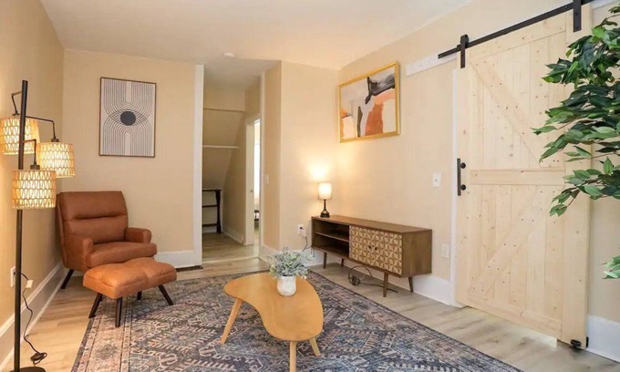 West Brookfield Apartamento | Spacious Massachusetts Apartment