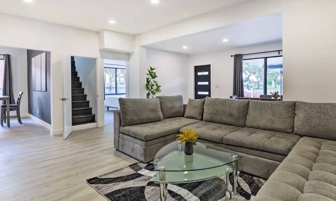 Allapattah Casa | Spacious Miami Getaway ~ 8 Mi to South Beach!