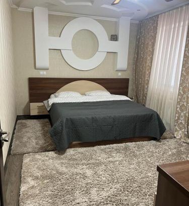 Chisinau Apartamento | Spacious Modern Apartment mins drive to City Center