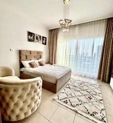 Al Quoz Apartamento | Spacious Modern High Floor Independent Studio Downtown