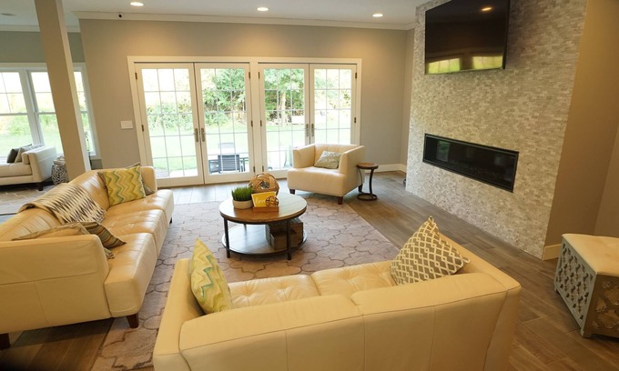 St. Louis Park Casa | Amplia y moderna casa de Minneapolis