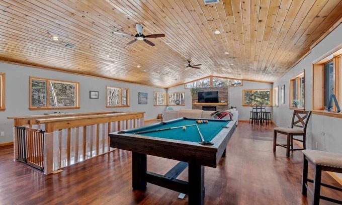 Jackson Chalet De Esquí | Spacious Mountain Chalet: Game Room & Pet-Friendly