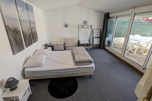 Bourgenay Casa | Spacious nest with terrace near the beach