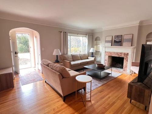 South Central Omaha Casa | Spacious Omaha Retreat