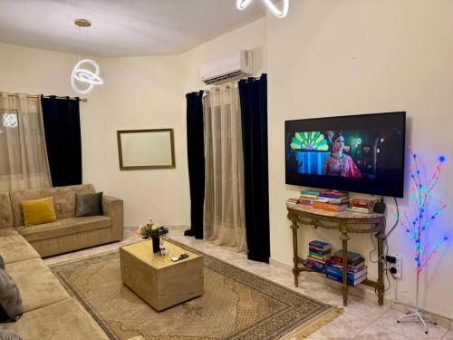 Ajman Apartamento | Spacious One BHK with Sea View