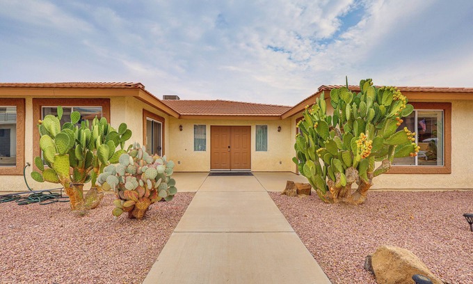 Parker Strip Casa | Spacious Parker Home w/ On-Site River Access!