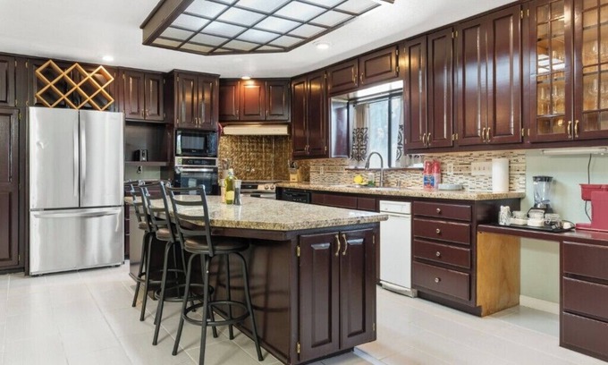 Tulare Casa | Spacious Private Getaway in Tulare Near Sequoia NP