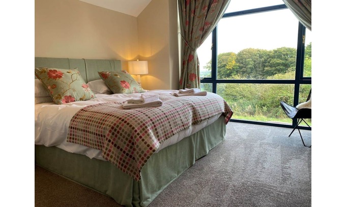 Abergele Casa | Spacious property newly renovated