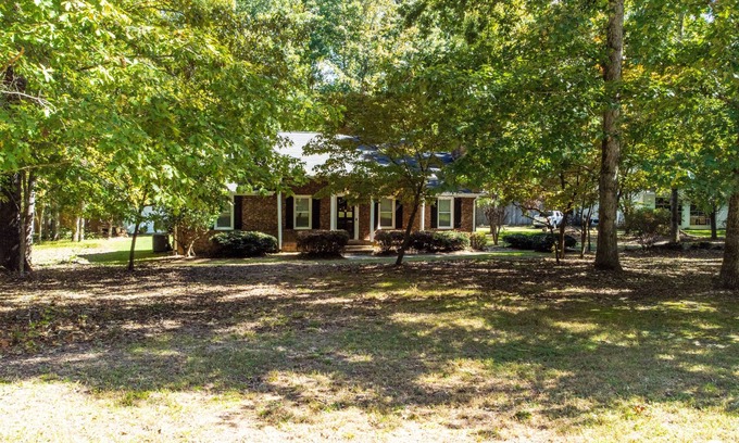 Durham Casa | Spacious & Quiet Durham NC 3 BR Home Near Duke