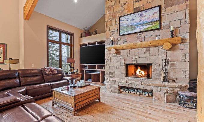 Park Meadows Casa | Spacious, Quiet, Private Hot Tub, Easy Drive to Everything
