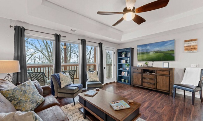 Branson West Condominio | Spacious remodel 5 mn-SDC, 10 mn-Lake, 2BR 2.5BA