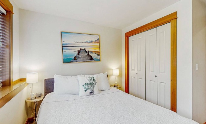 Atlantic Casa | Spacious Renovated Getaway Near Downtown Seattle & Stadiums