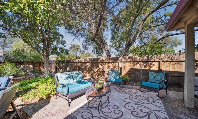 Redding Casa | Spacious Resting Place!