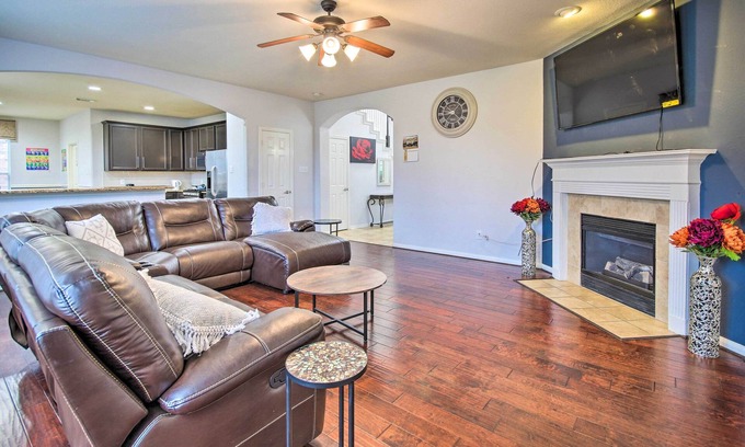 Clodine Casa | Spacious Richmond Home: Close to Parks & Shopping