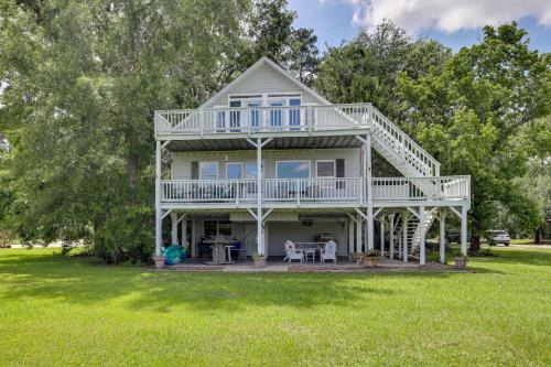 Jacksonboro Casa | Spacious Riverfront Cottage with Dock in Green Pond!