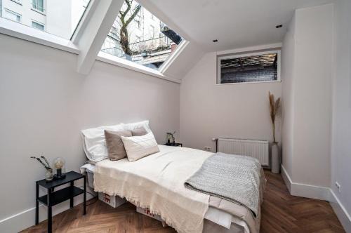 Oude Pijp Casa | Spacious Room in the Center!