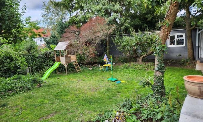 Ashburton Casa | Spacious Room with Garden in Croydon London