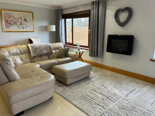 Cowbridge Apartamento | Spacious Self Contained 1 Bedroom Flat Colwinston