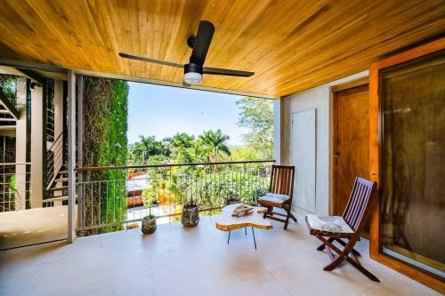 Tamarindo Apartamento | Spacious & Serene With Partial Ocean & Jungle View