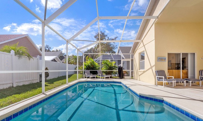 Bridgewater Crossing Casa | Pool | Low price $109/night in Davenport BC217
