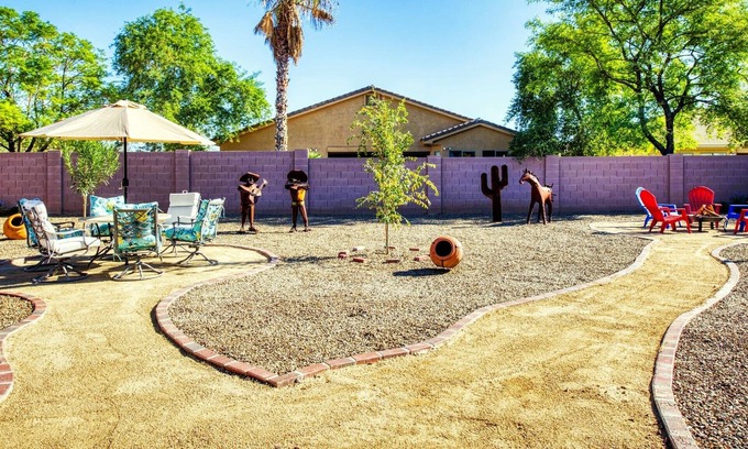 Fireside at Norterra Casa | Spacious single story 3-bed 3-bath home. Warm & Relaxing, 1 mi 2 highway!