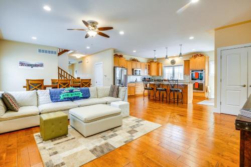 Northeast South Bend Casa | Spacious South Bend Home - Walk to Notre Dame!