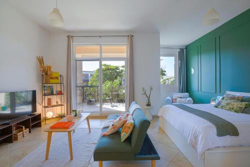 Motor City Apartamento | Spacious studio in a green oasis
