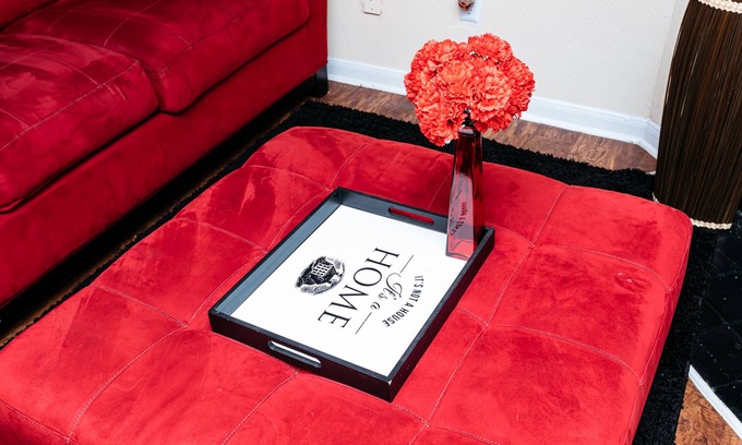 George Bush Park/Eldridge Apartamento | Spacious Stylish 1 BR Pad by City Center